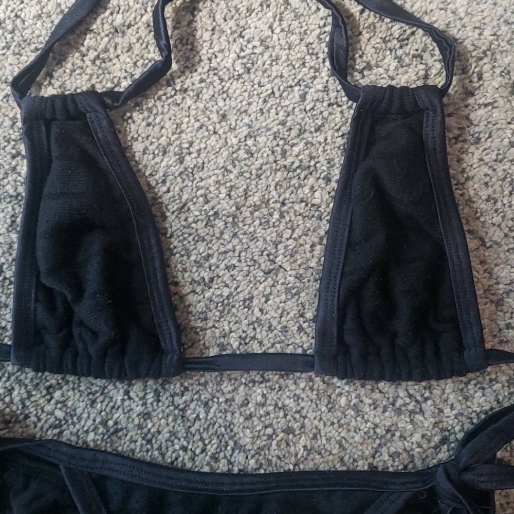 One of a kind scrunch butt triangle bikini - Picture 2 of 7